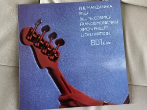 801（エイト・ゼロ・ワン）『ライブ』（LIVE）