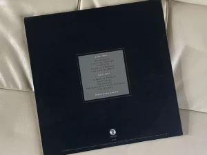 イーグルス(Eagles)『ロング・ラン』(The Long Run):ジャケットの裏面